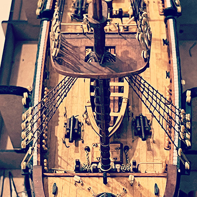 Holz Modell der HMS Beagle während des Bau